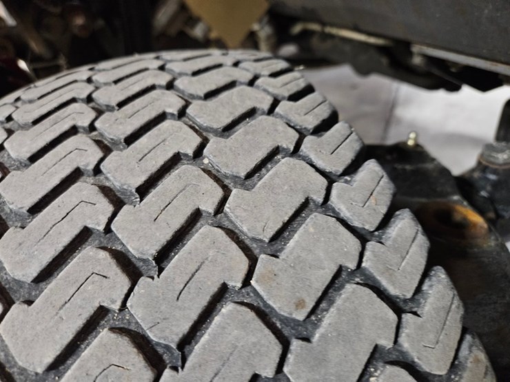 2011-toro-groundsmaster-4000d-image-29