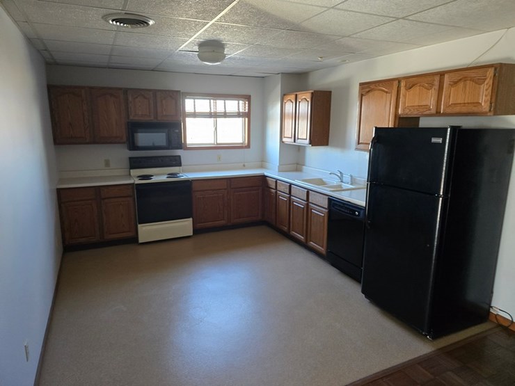 #1-•-34.00-+/--acre-commercial-property-image-84