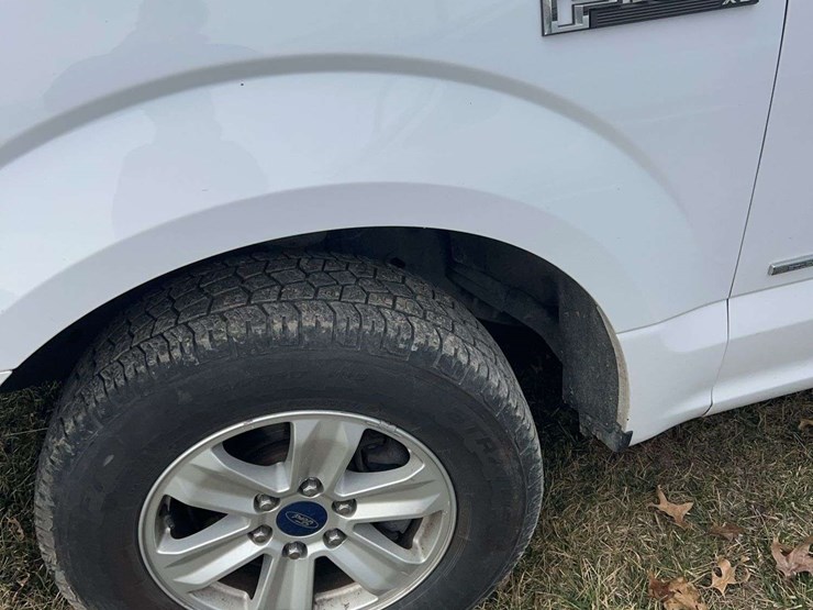 2016-ford-f150-image-5