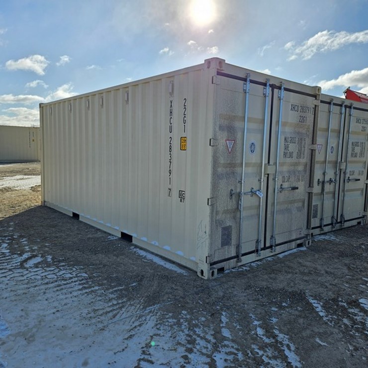 #13 • 20' Container