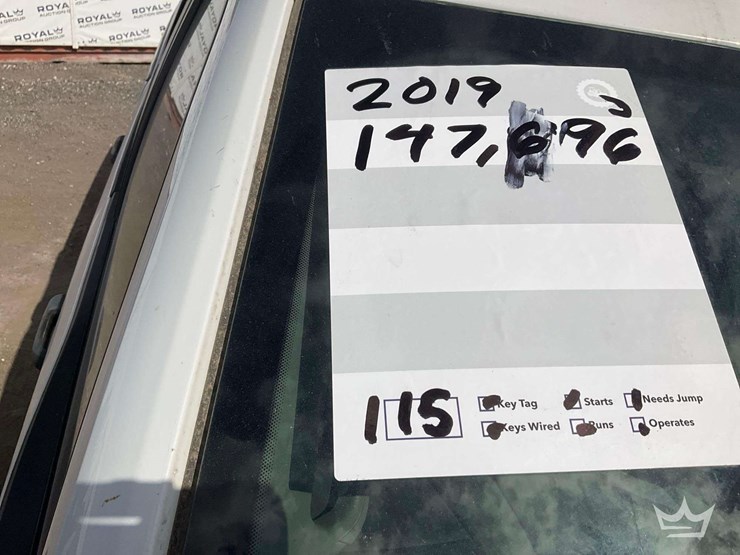 2019-ford-f350-image-37