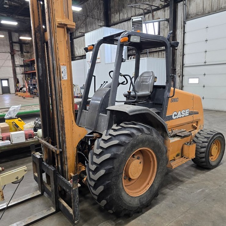 2006 CASE 586G