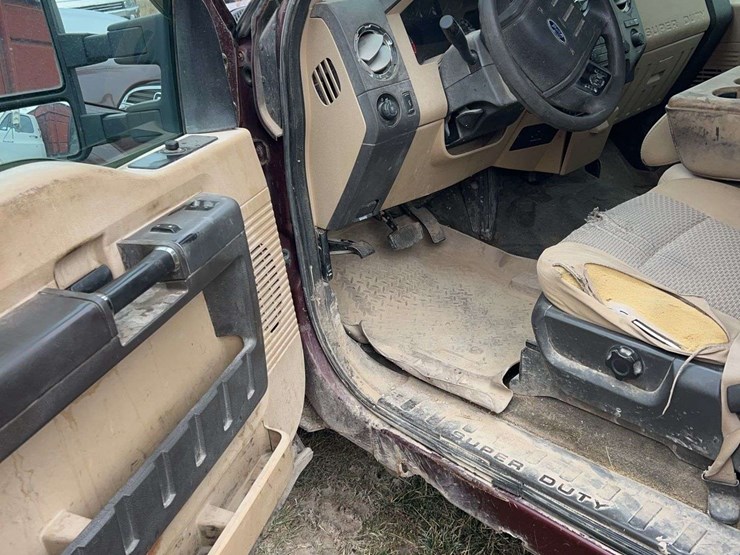 2012-ford-f250-image-13