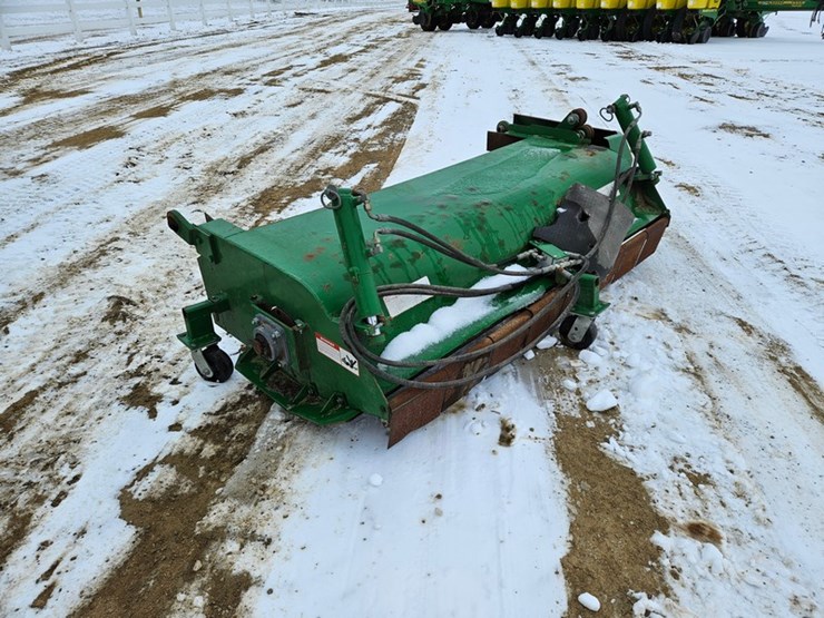 john-deere-566-image-10