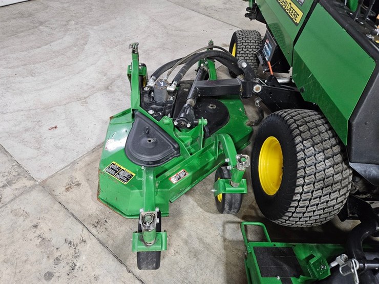 2021-john-deere-1600-turbo-image-9