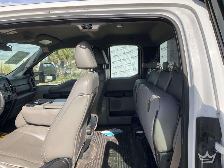 2017-ford-f250-image-19