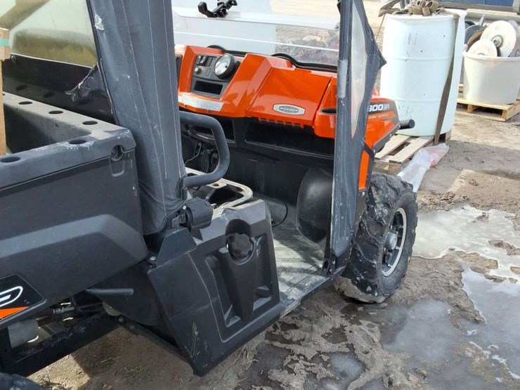 2012-polaris-ranger-800-image-9