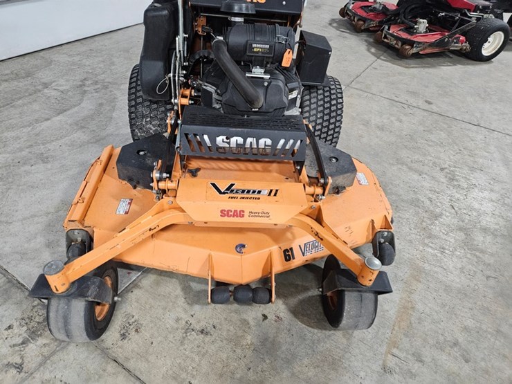 #106-•-2022-scag-v-ride-ii-fuel-injected-stand-on-mower-image-9