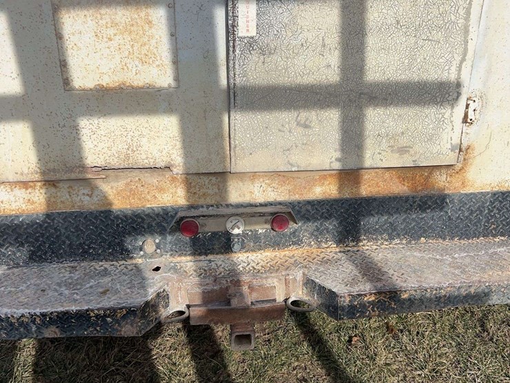 1990-caterpillar-3116-image-5