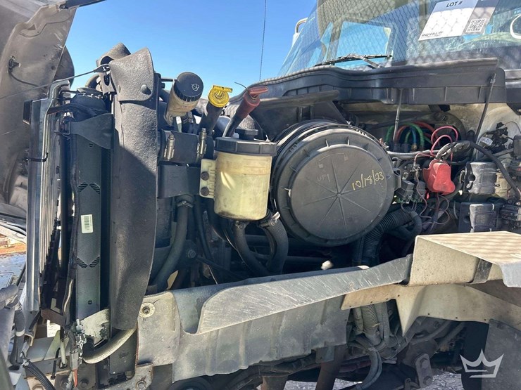 2013-international-workstar-7400-image-8