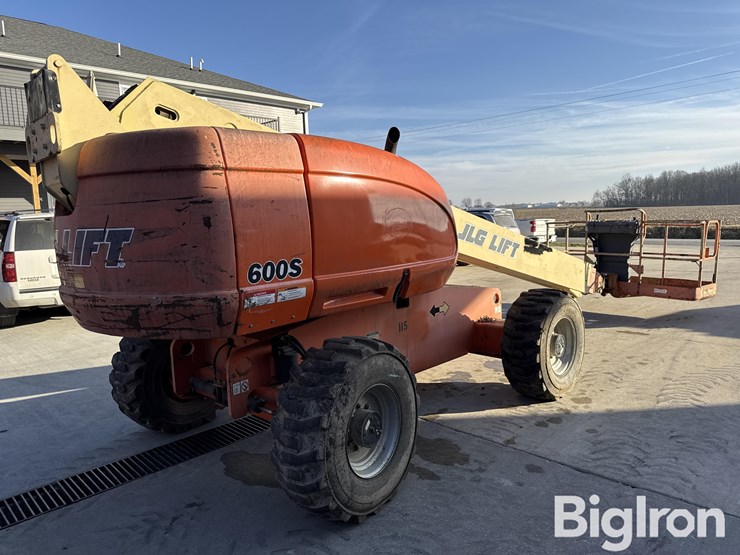 2007-jlg-600s-image-5