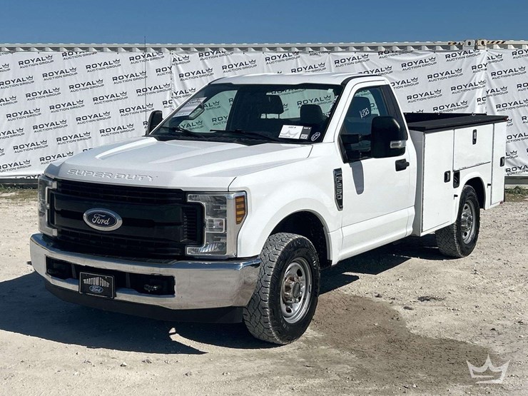 2019-ford-f250-image-1