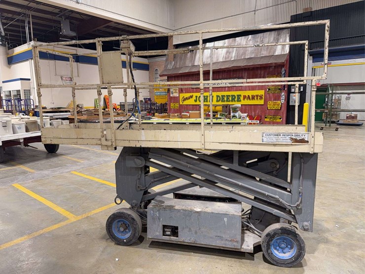 stratolift-krx20-scissor-lift-image-6