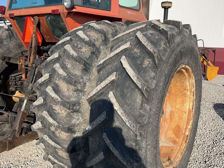 agco-allis-7060-image-14