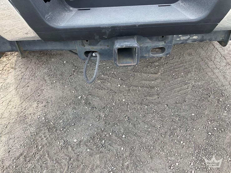 2019-ford-f350-image-32