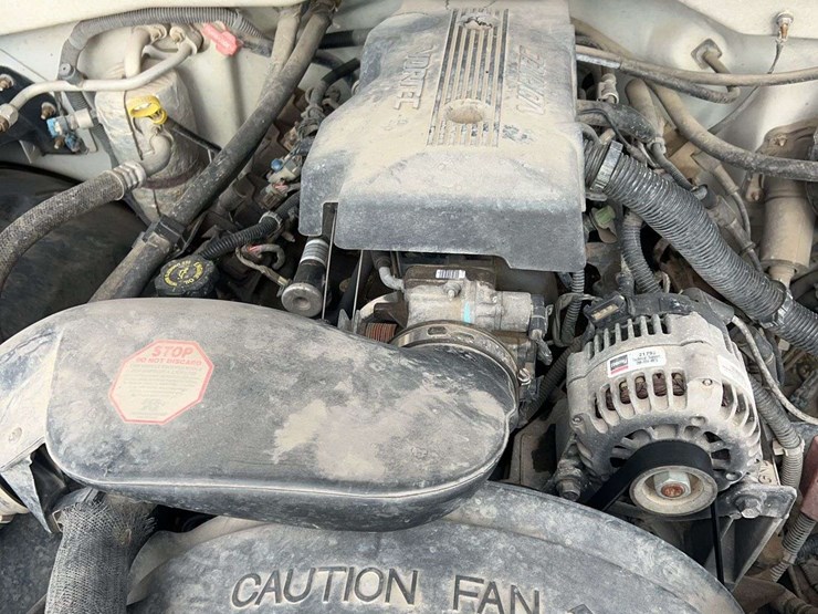 2000-gmc-1500-image-17