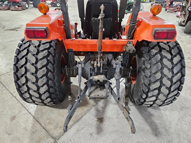 kubota-m5400-image-17