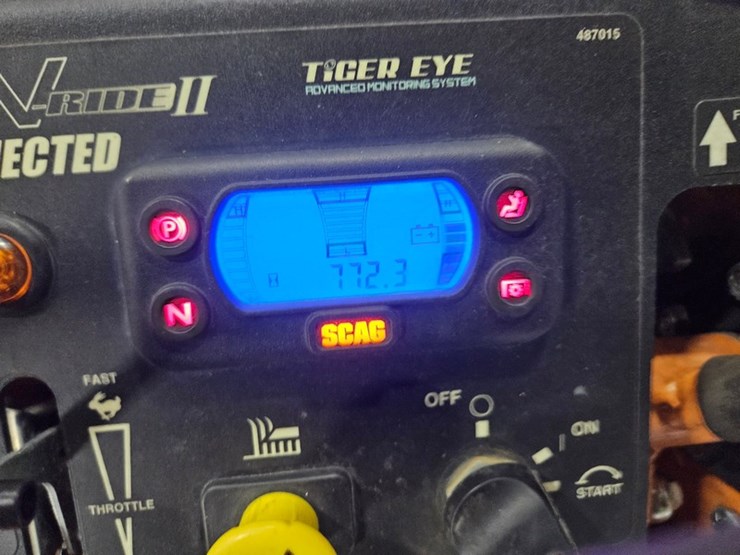 #106-•-2022-scag-v-ride-ii-fuel-injected-stand-on-mower-image-25