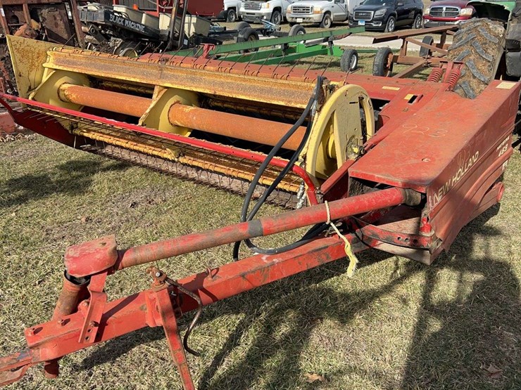 new-holland-469-image-1