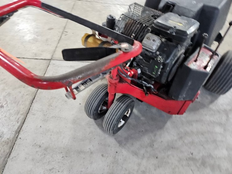 #159-•-toro-greens-aerator-image-16