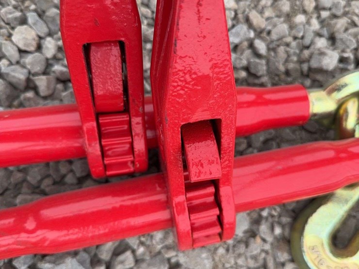 (11)-ratchet-binders-image-6