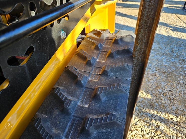 #57-•-2025-agt-mx-mrt-14-mini-skid-loader-image-12