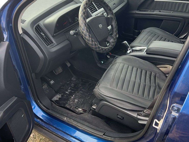 2010-dodge-journey-image-9