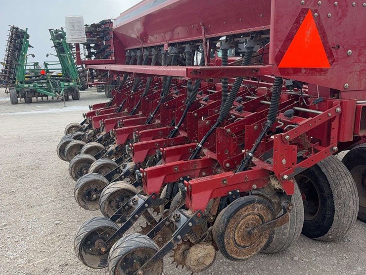 case-ih-5500-image-13