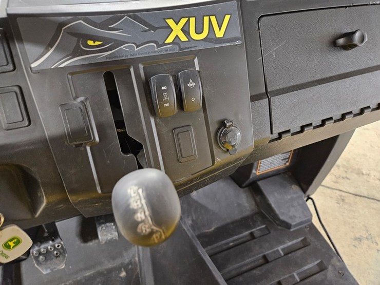 #101-•-2022-john-deere-xuv-590m-utv-image-20