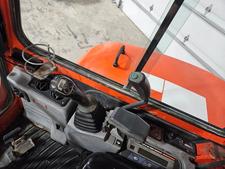 kubota-kx121-3-image-33