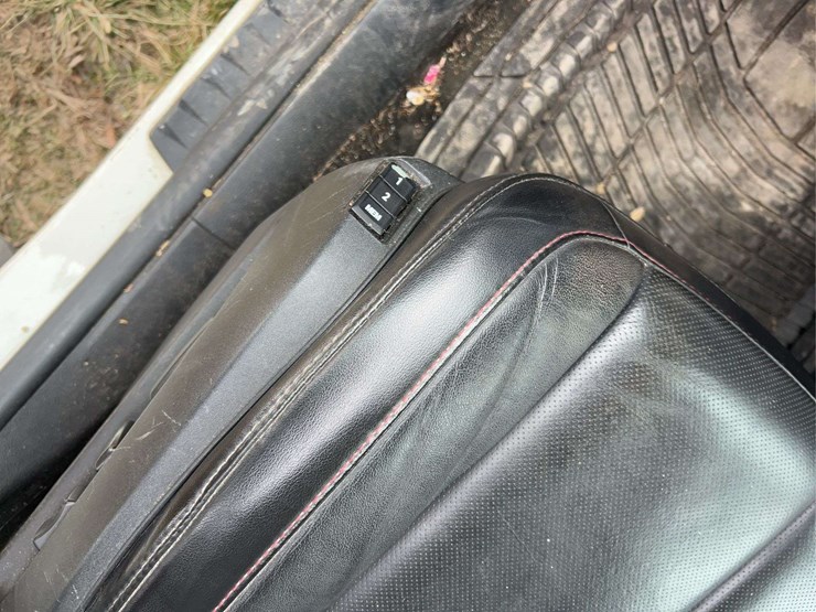 2014-chevrolet-equinox-image-21