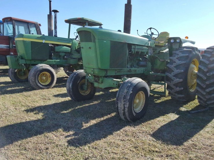 john-deere-4620-image-3