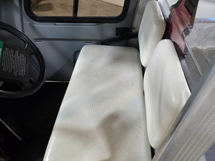#191-•-1994-club-car-carryall-i-golf-cart-image-11