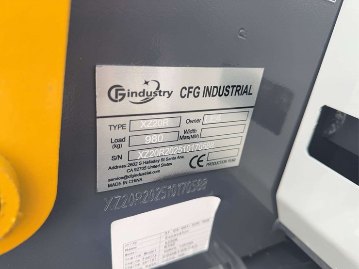 2025-cfg-mini-excavator-x720r-image-8