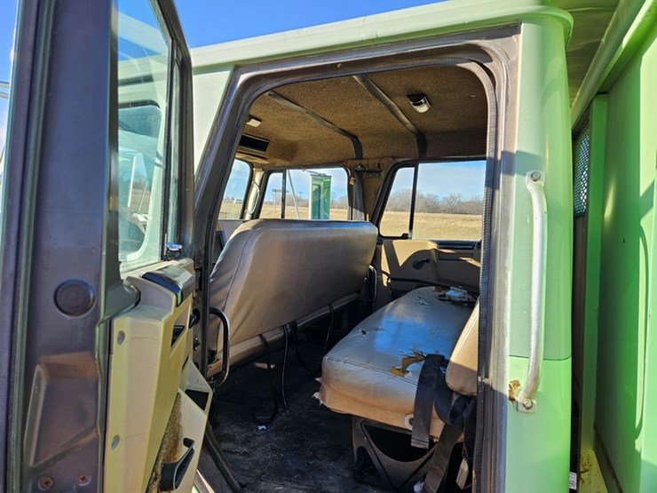 1994-international-durastar-4300-image-17