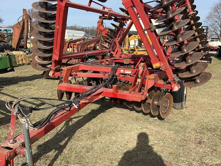 case-ih-3950-image-1