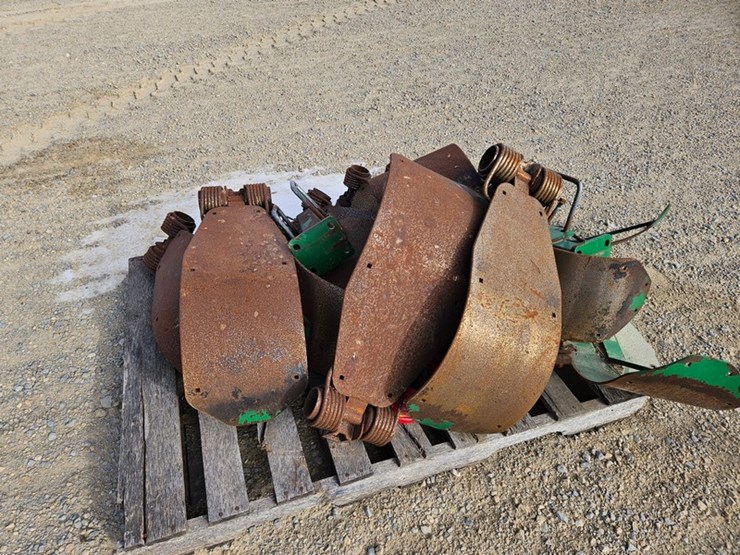 john-deere-12-image-4