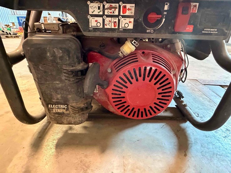 blackmax-gas-generator-w/honda-engine-image-10