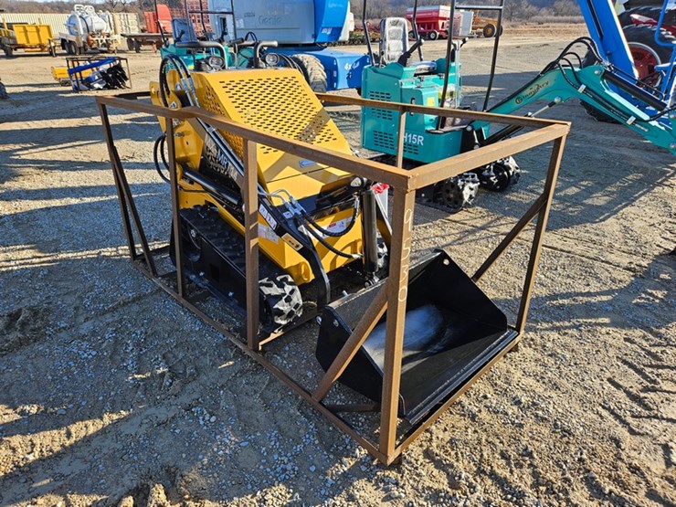 #57-•-2025-agt-mx-mrt-14-mini-skid-loader-image-7