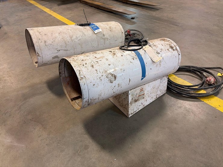 l.b.-white-tradesman-cp400-heaters-image-1