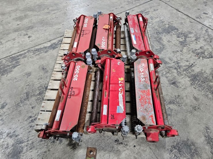 #145-•-(6)-spare-toro-mower-reels-image-6