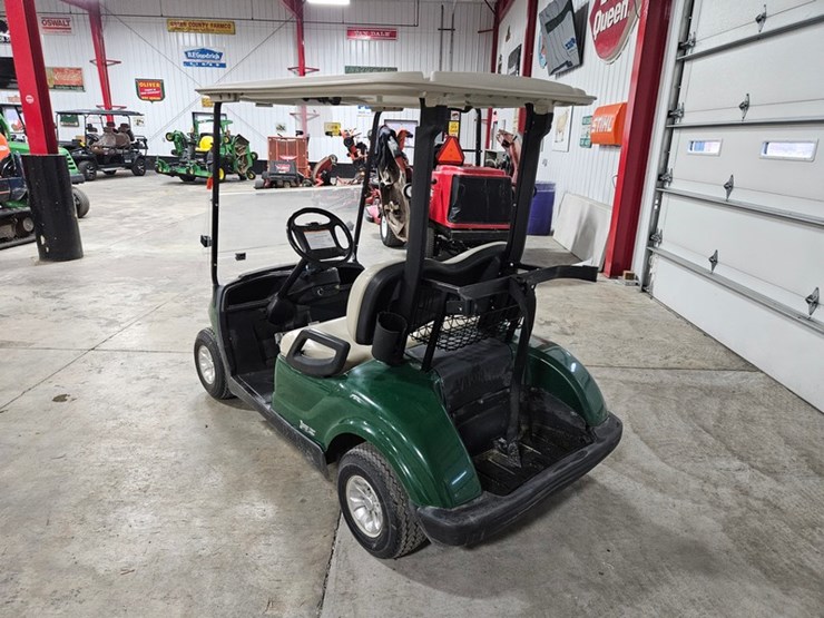 #129-•-2015-yamaha-ydrax5f-golf-cart-image-26