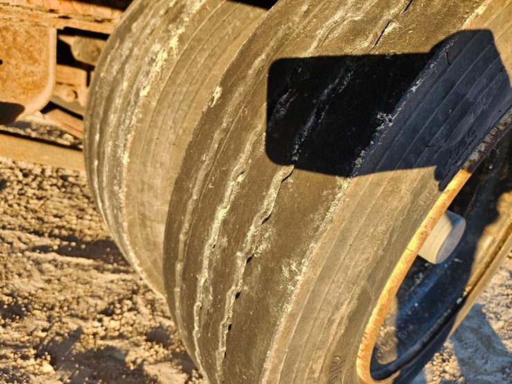 #298-•-2005-flat-bed-trailer-image-15