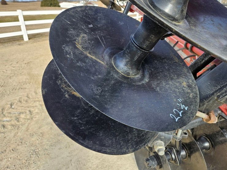 case-ih-340-image-10