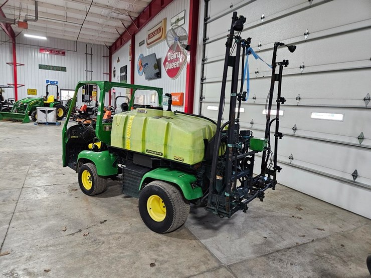john-deere-gator-image-3