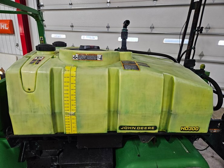 john-deere-gator-image-9