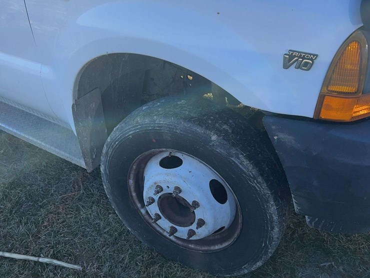 2001-ford-f450-image-4