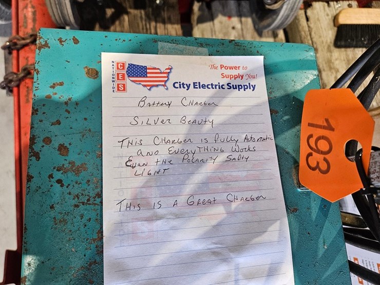 #193-•-silver-beauty-12v-battery-charger-image-5