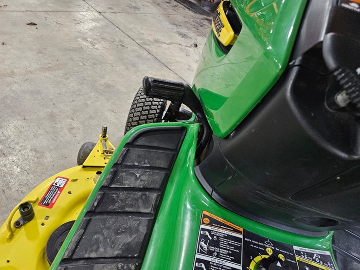 2013-john-deere-x300-image-18