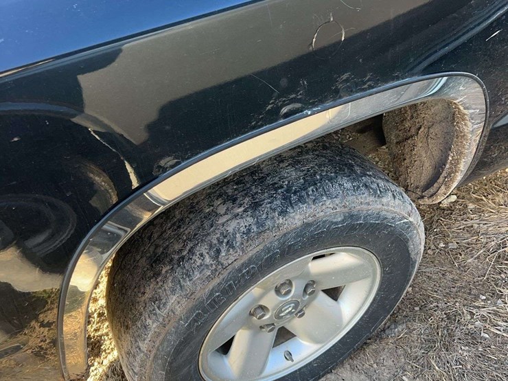 2010-dodge-dakota-image-5